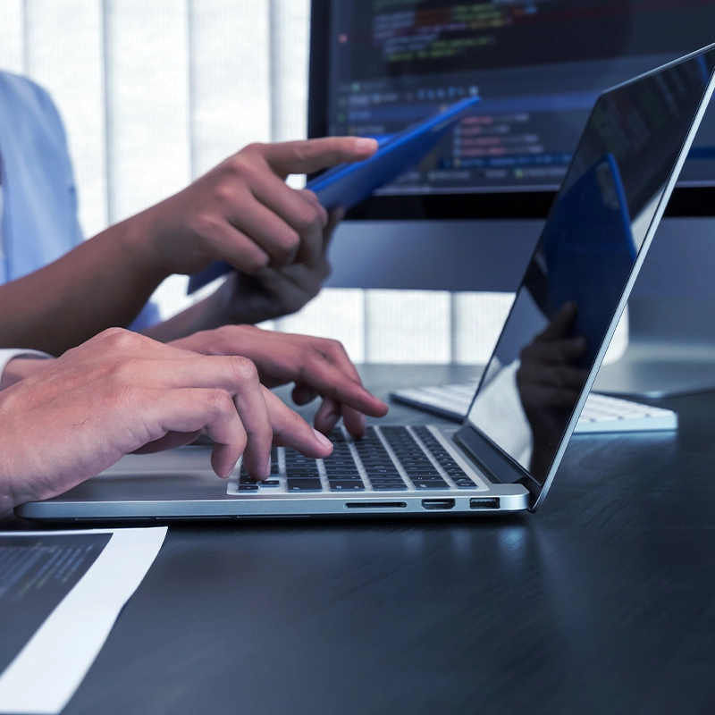 Cross-functional meeting about proxy provider selection