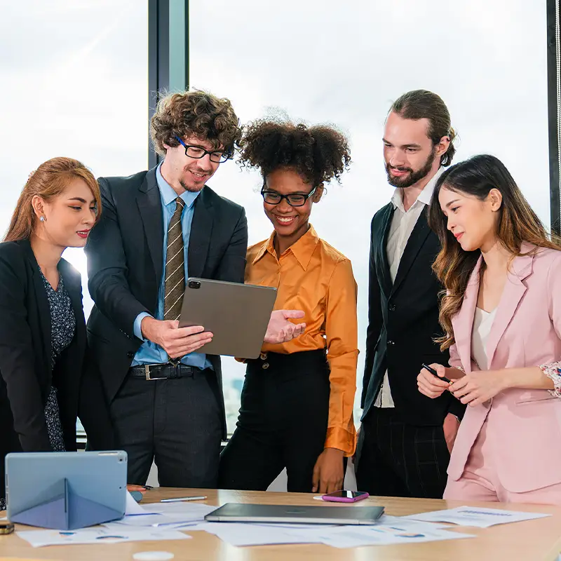 Marketing and engineering team discussing proxy selection strategy